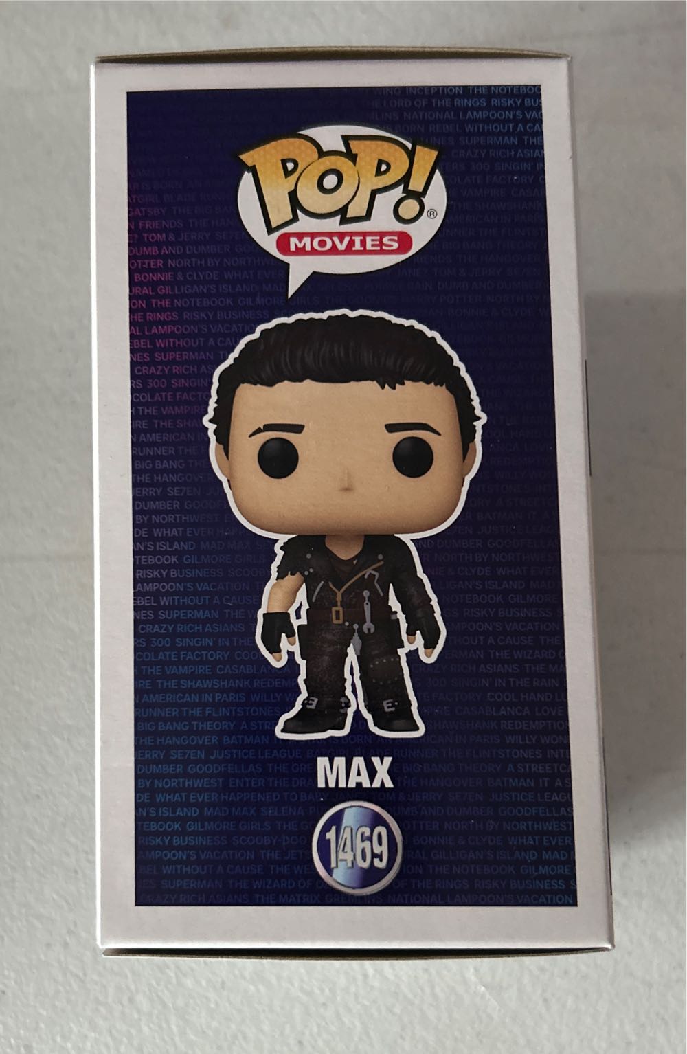 Max  vinyl figure collectible [Barcode 889698724340] - Main Image 4