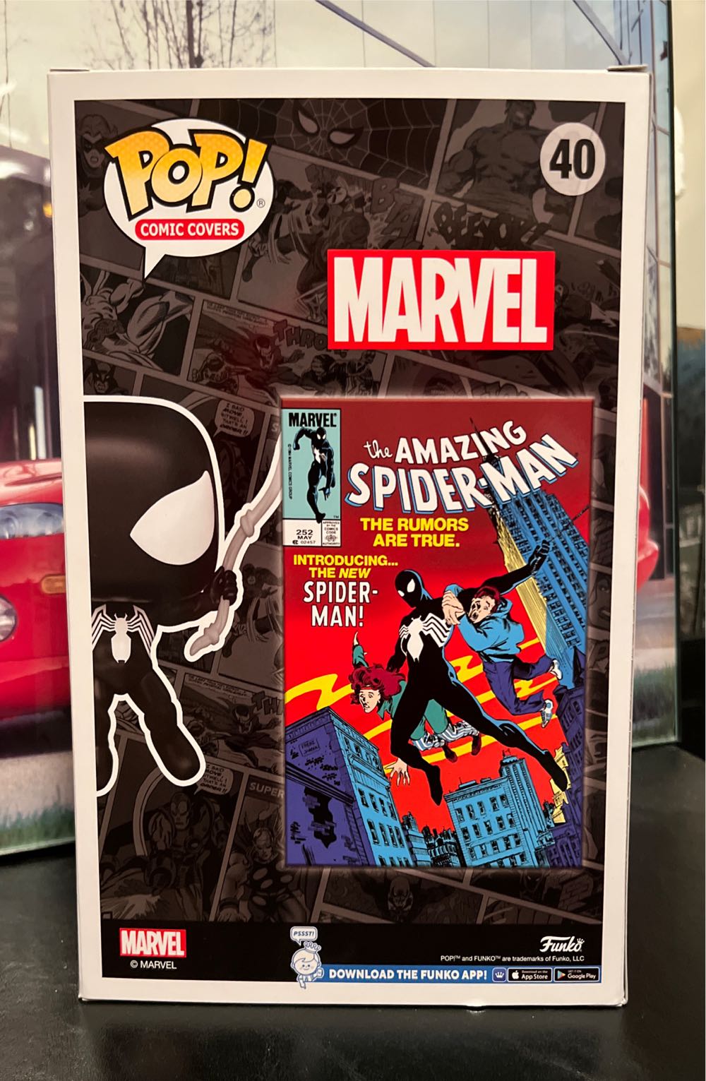 Spider-Man Comic Cover Pop! 40 (black Suit) - Spider-Man vinyl figure collectible [Barcode 889698725033] - Main Image 2
