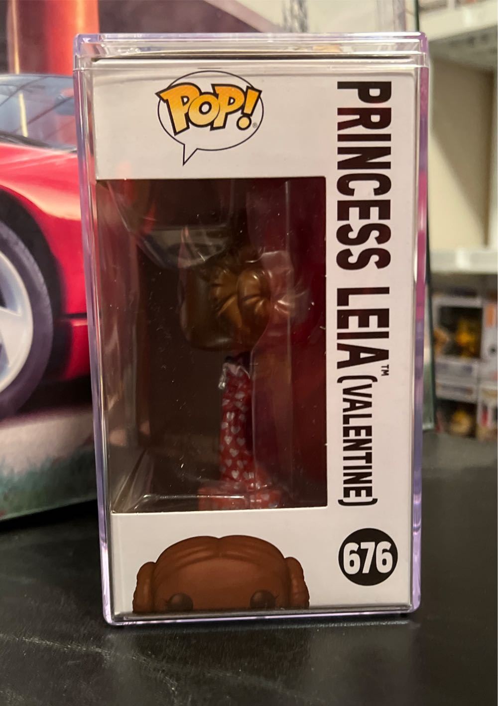 Star Wars-Princess Leia (Valentine) - Star Wars vinyl figure collectible [Barcode 889698762144] - Main Image 3