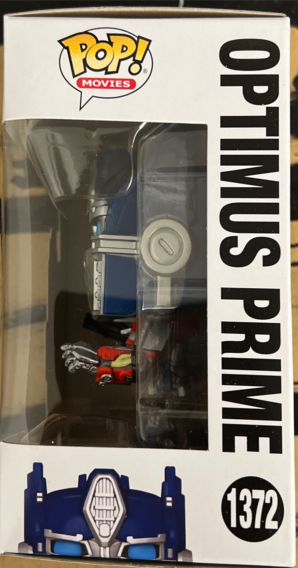 Optimus Prime - Transformers vinyl figure collectible [Barcode 889698639538] - Main Image 4