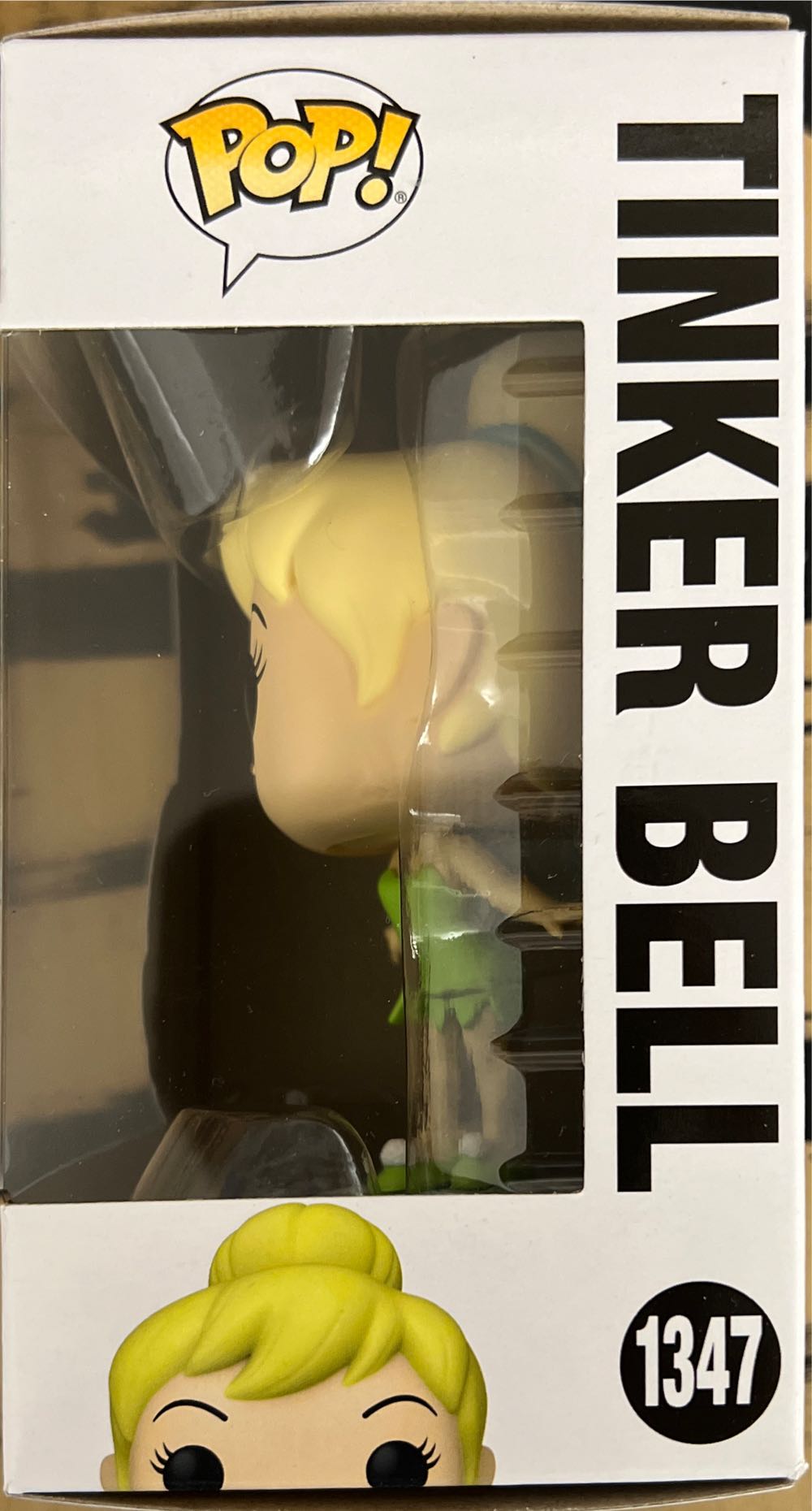 Tinker Bell: 70th Anniversary - Peter Pan vinyl figure collectible [Barcode 889698706995] - Main Image 4