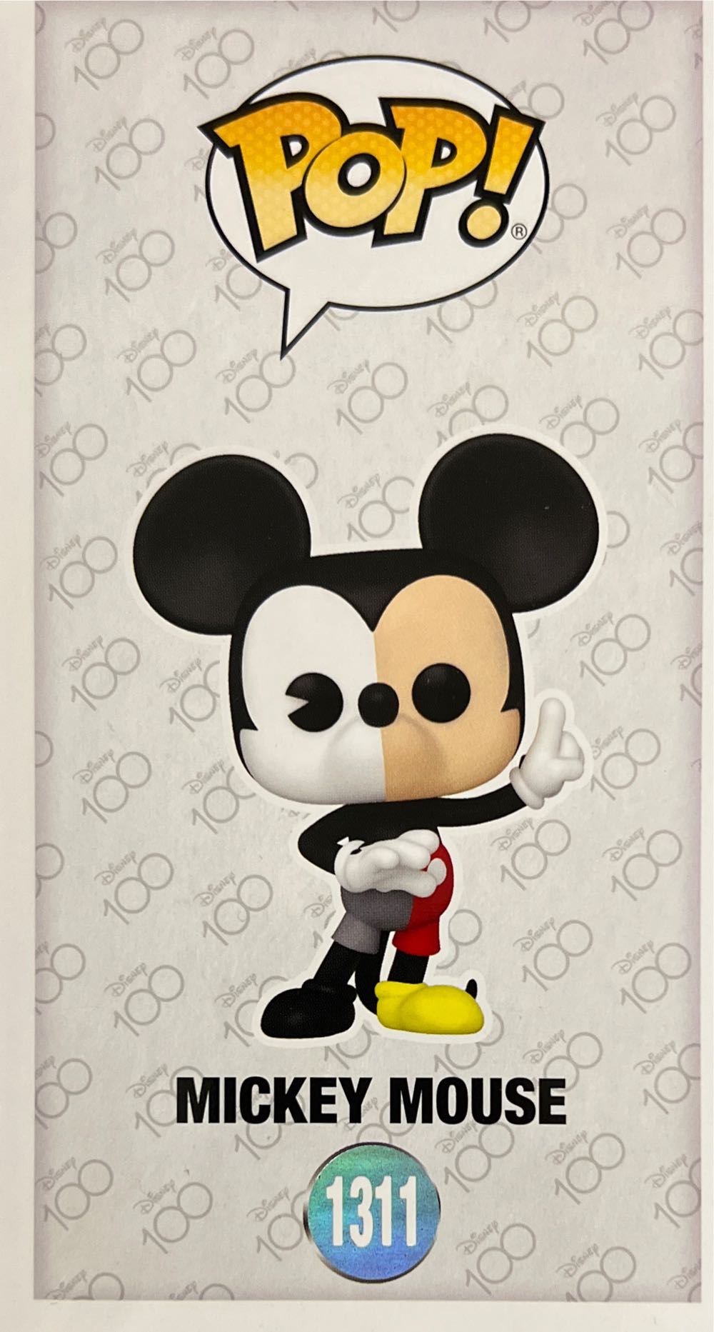 Mickey Mouse - Disney vinyl figure collectible [Barcode 889698682558] - Main Image 3