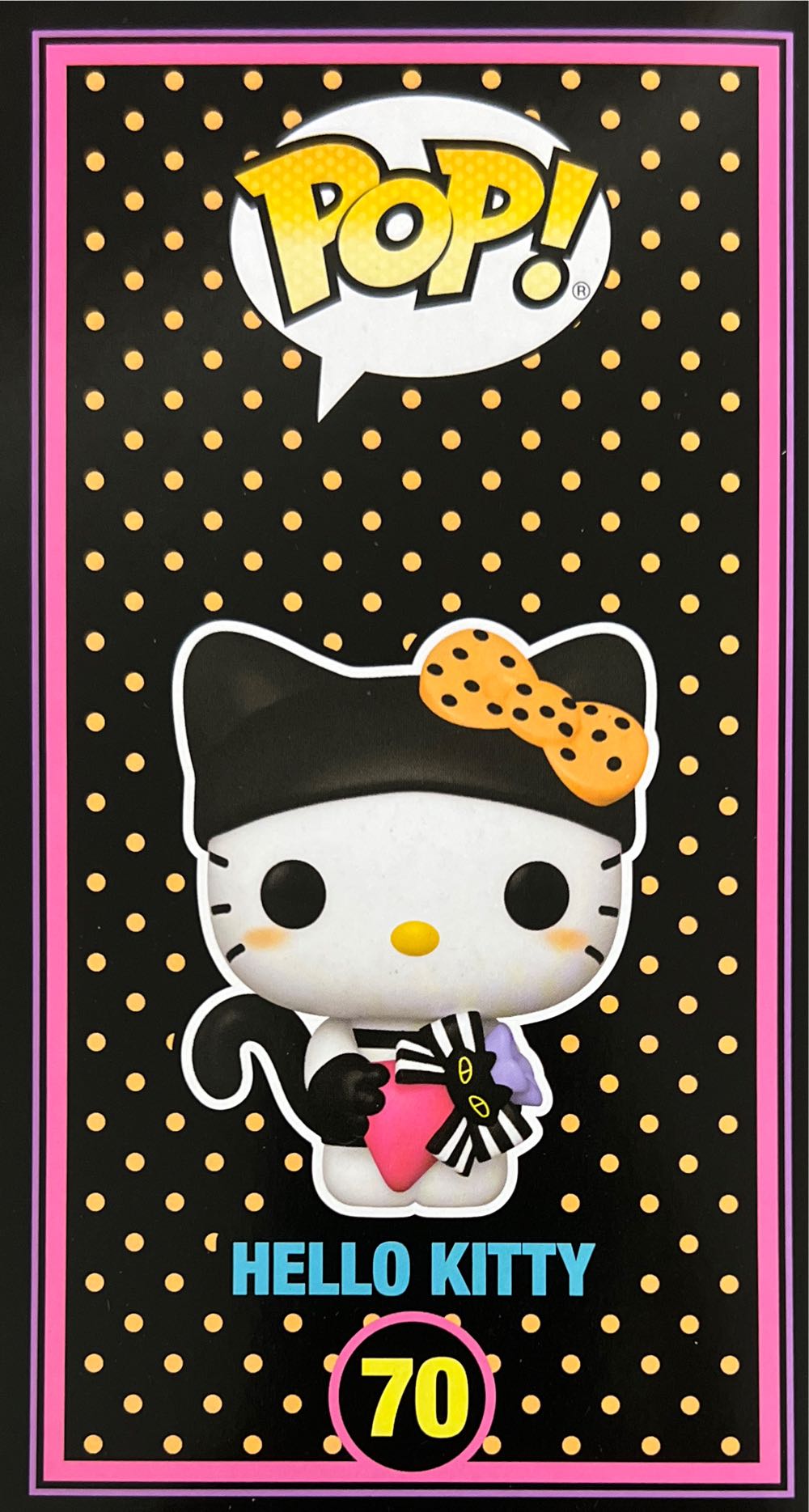 Hello Kitty - Hello Kitty vinyl figure collectible [Barcode 889698738392] - Main Image 3