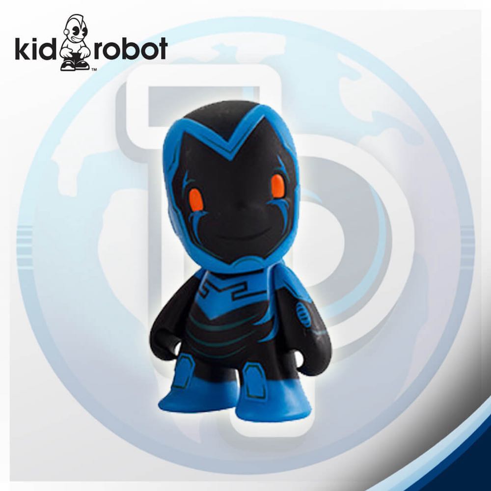 Kidrobot : Blue Beetle - DC Universe vinyl figure collectible - Main Image 3
