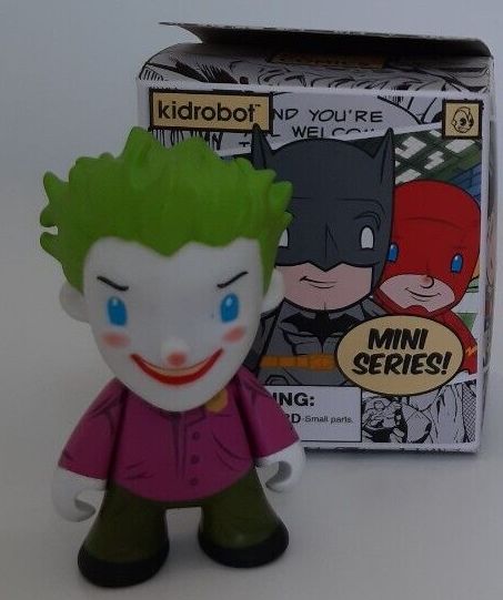 Kidrobot : Joker - DC Universe vinyl figure collectible - Main Image 2