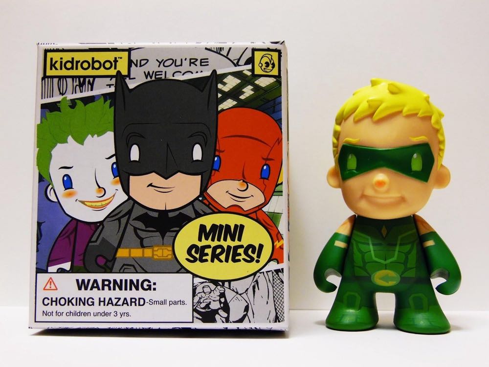 Kidrobot : Green Arrow - DC Universe vinyl figure collectible - Main Image 3