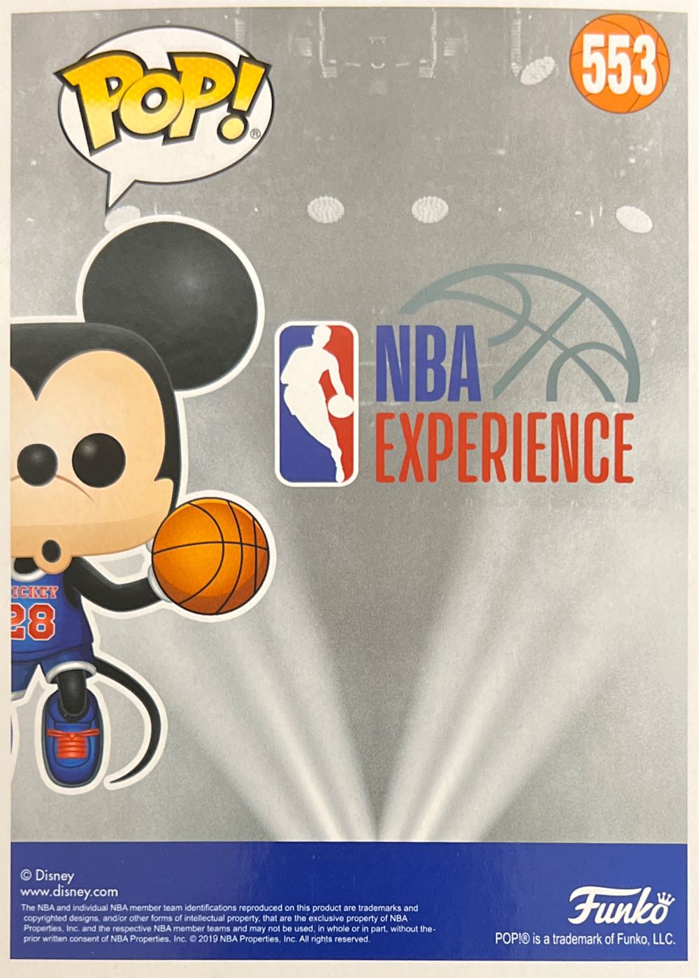 Basketball Mickey  vinyl figure collectible [Barcode 889698387569] - Main Image 2