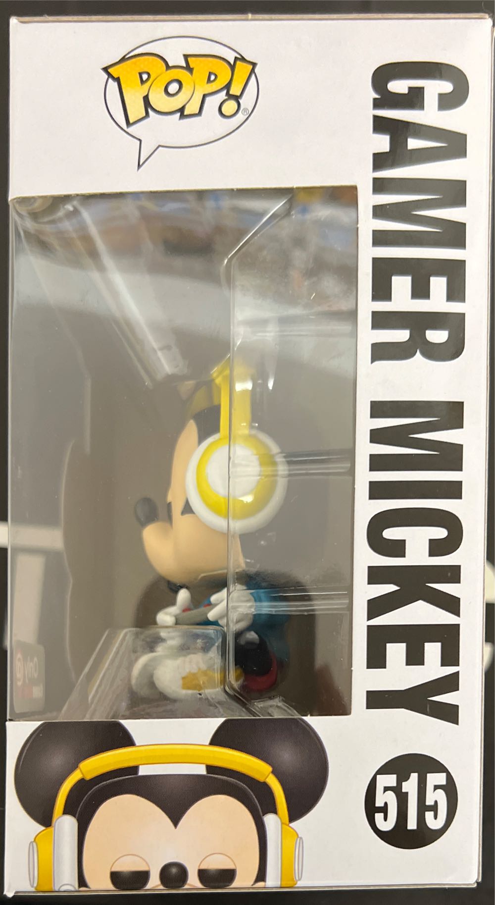 Gamer Mickey  vinyl figure collectible [Barcode 889698375221] - Main Image 4