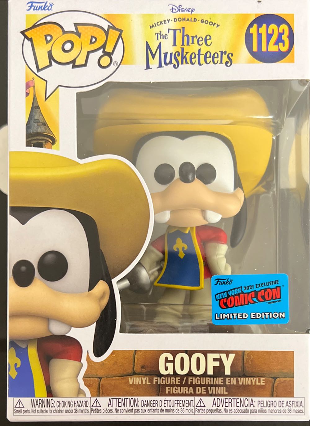 Star Wars Black Series Darth Vader Table Centerpiece Multiple Light-up Parts 2 Aaa Batteries