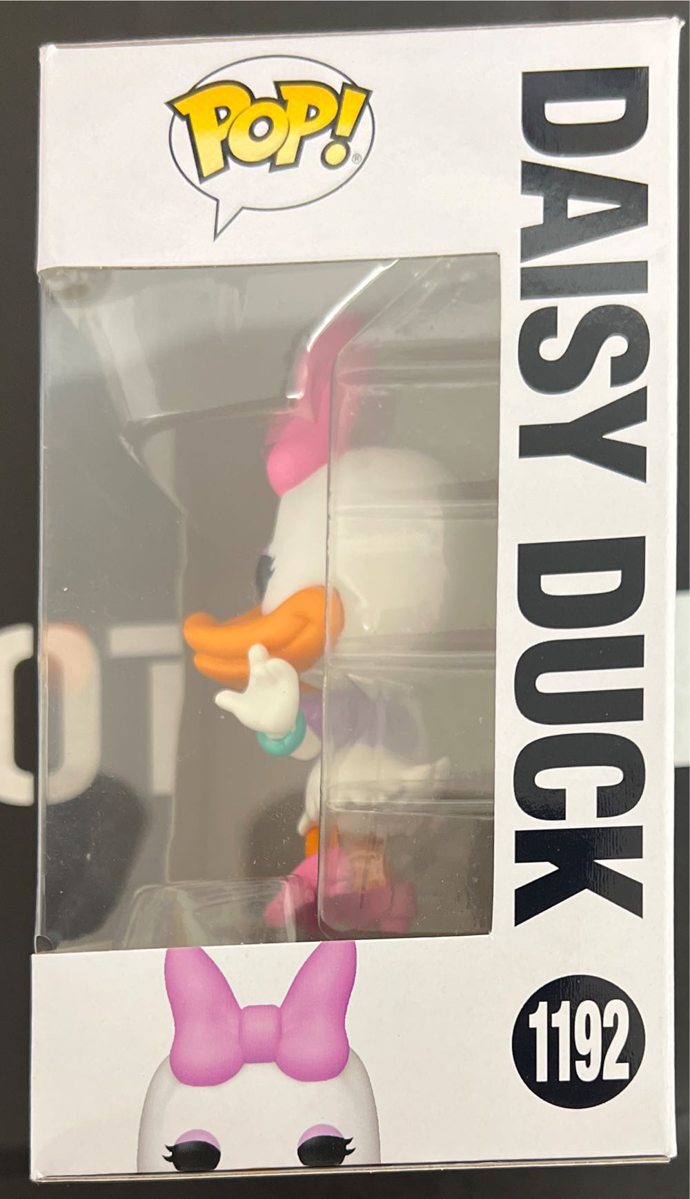 Mickey and Friends: Daisy Duck, #1192 - Disney vinyl figure collectible [Barcode 889698596190] - Main Image 4