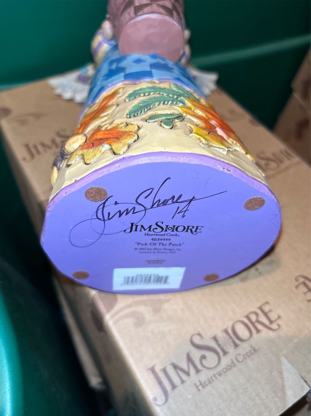 Pick Of The Patch Harvest Angel, Autographed  vinyl figure collectible [Barcode 045544571425] - Main Image 3