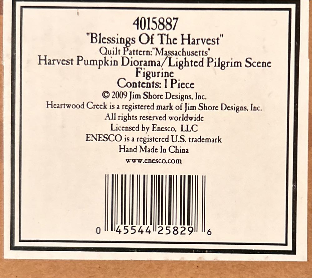 Blessings Of The Harvest Lighted Diorama  vinyl figure collectible [Barcode 045544258296] - Main Image 2