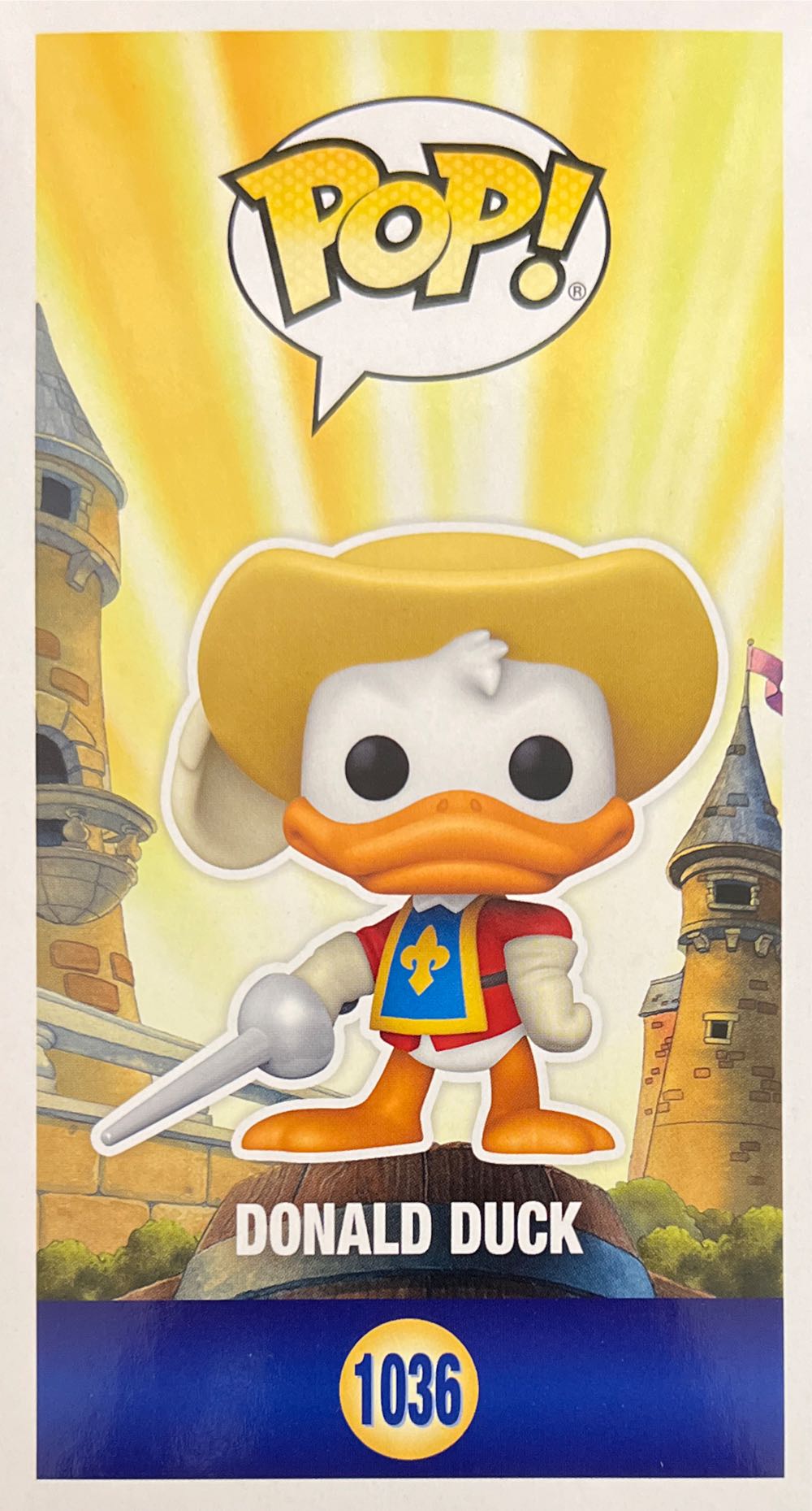 Donald Duck - The Three Musketeers vinyl figure collectible [Barcode 889698552073] - Main Image 3