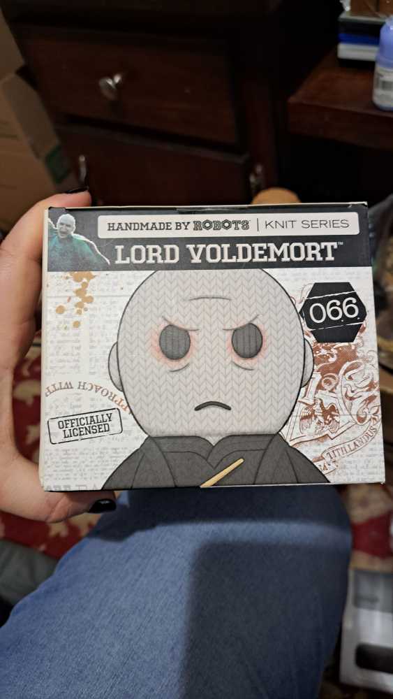 Harry Potter: Lord Voldemort  - Harry Potter vinyl figure collectible [Barcode 818730020645] - Main Image 3