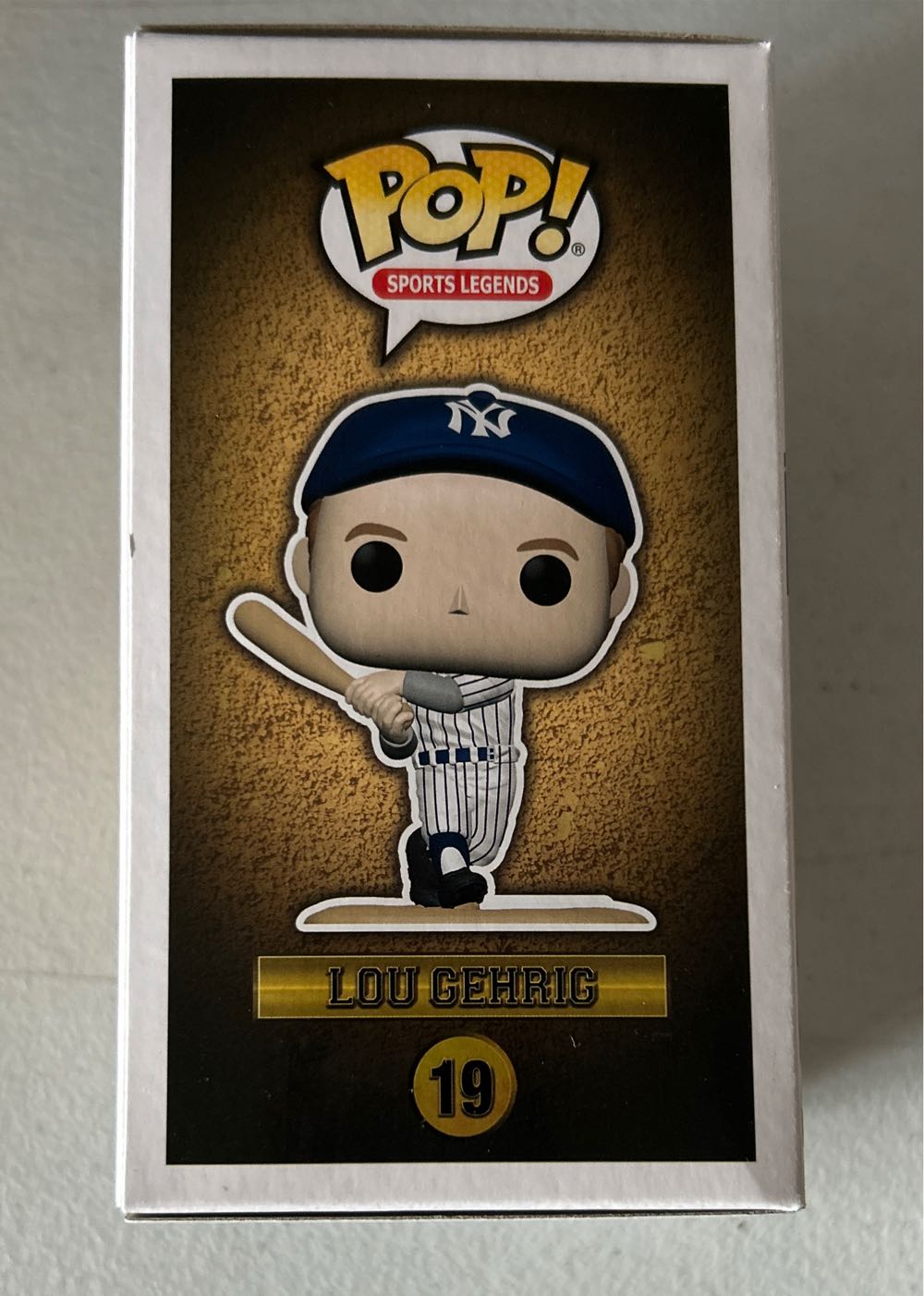 Lou Gehrig - MLB vinyl figure collectible [Barcode 889698722476] - Main Image 4