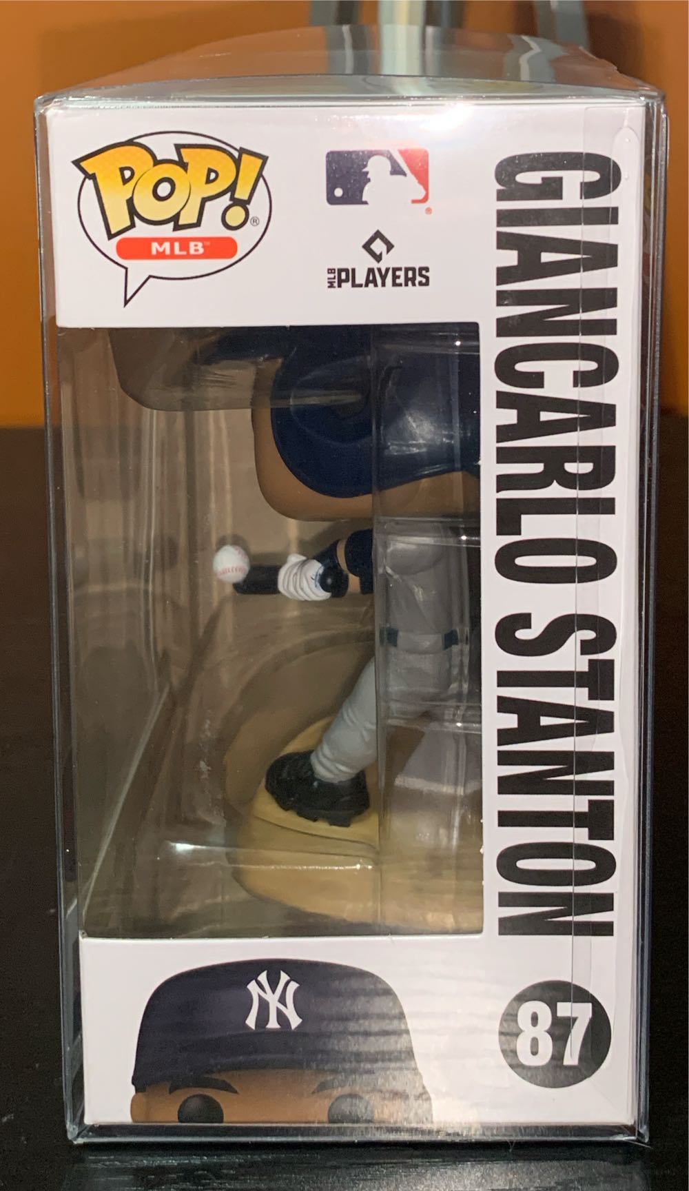 Giancarlo Stanton - MLB vinyl figure collectible [Barcode 889698657891] - Main Image 2
