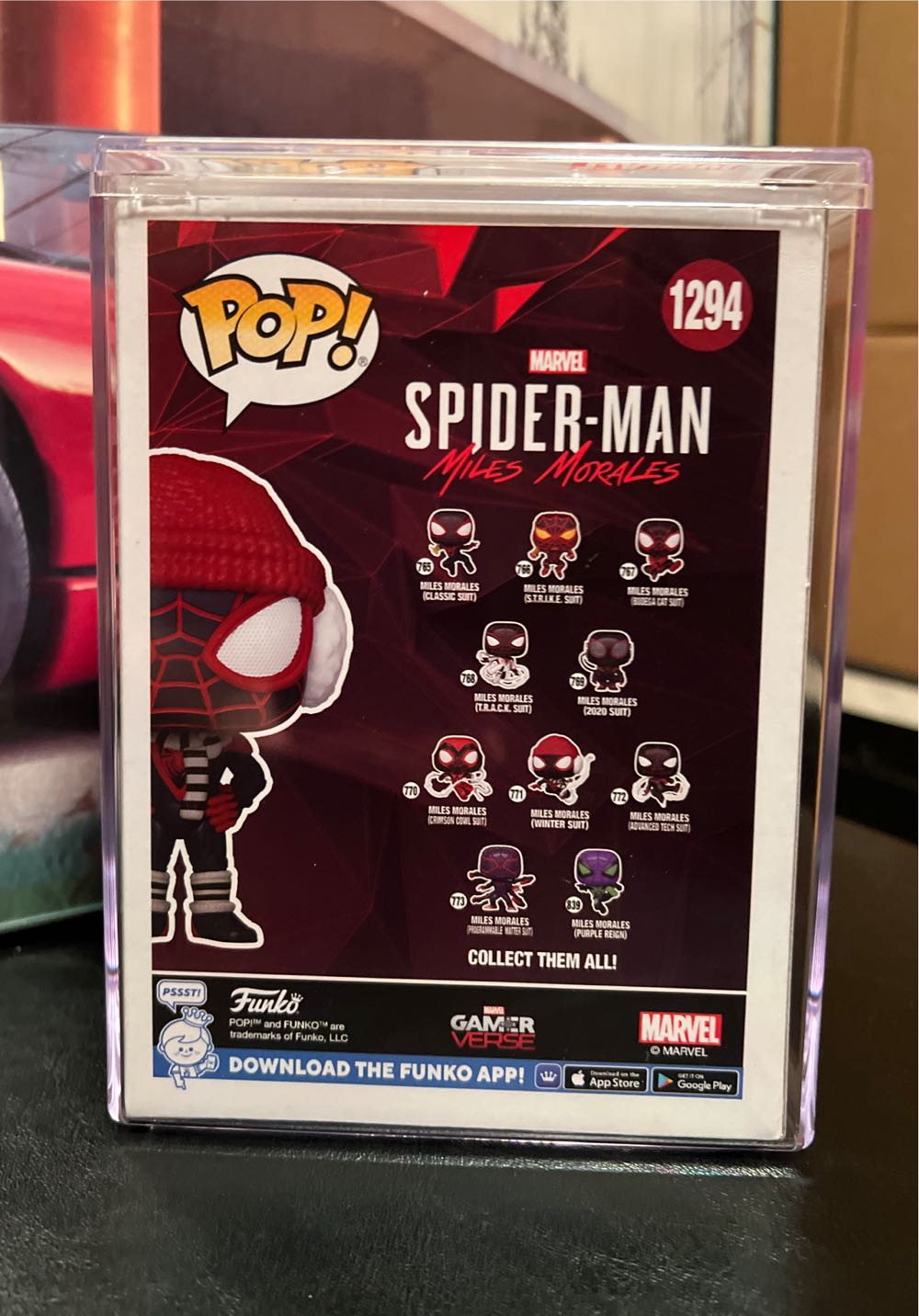 Miles Morales (Winter Suit) - Spider-Man: Miles Morales vinyl figure collectible [Barcode 889698747226] - Main Image 2