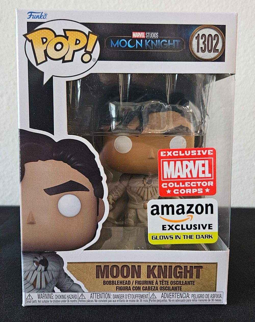 Moon Knight - Moon Knight vinyl figure collectible [Barcode 889698747745] - Main Image 4