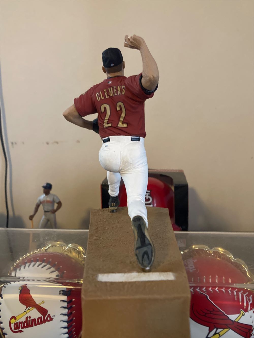 Roger Clemens  vinyl figure collectible - Main Image 3