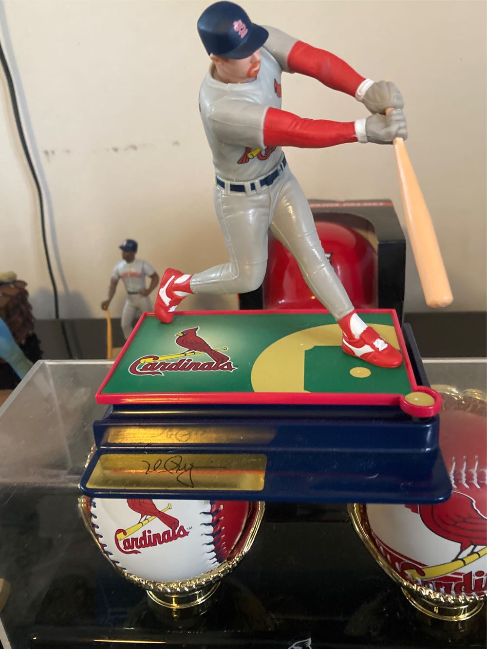 Mark McGwire  vinyl figure collectible - Main Image 2