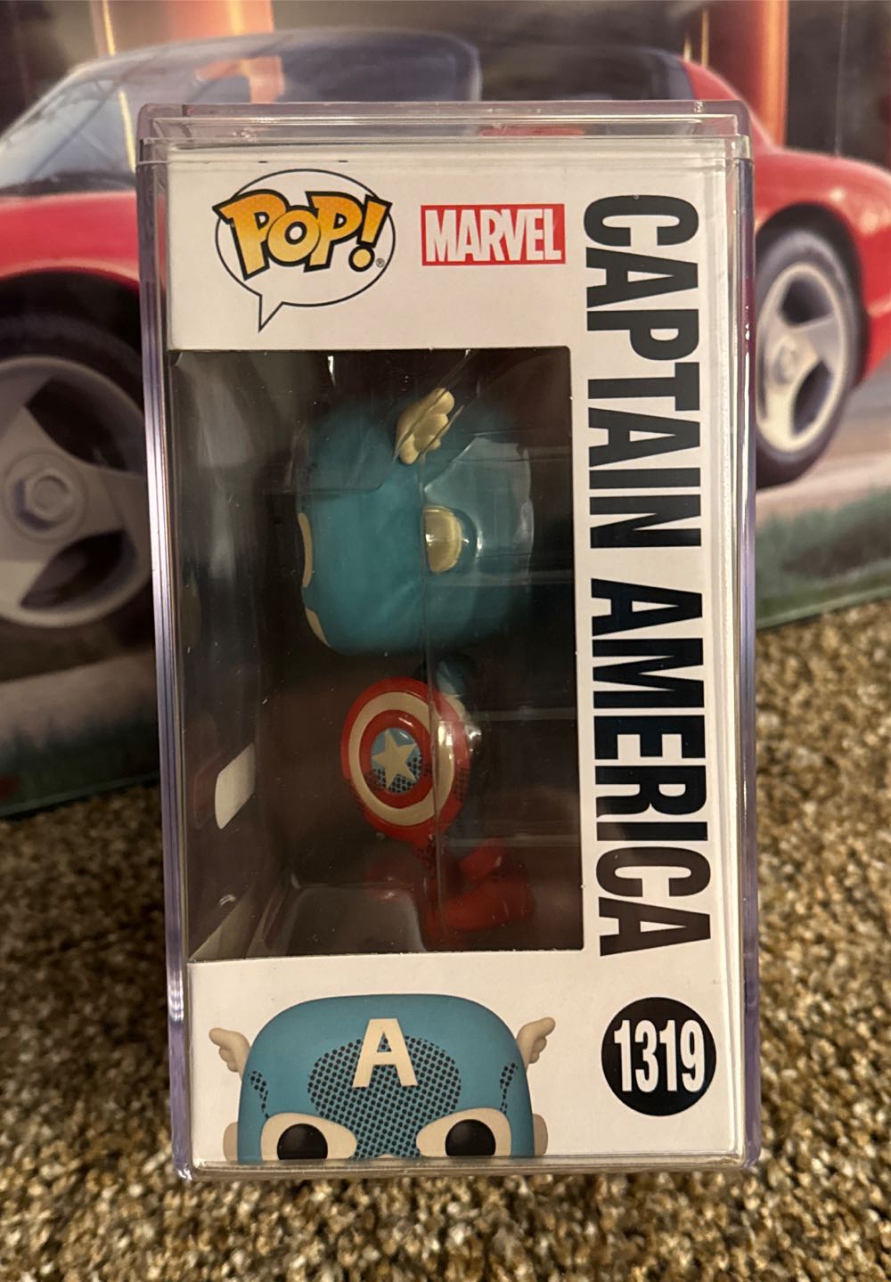 Captain America - Captain America vinyl figure collectible [Barcode 889698744799] - Main Image 3
