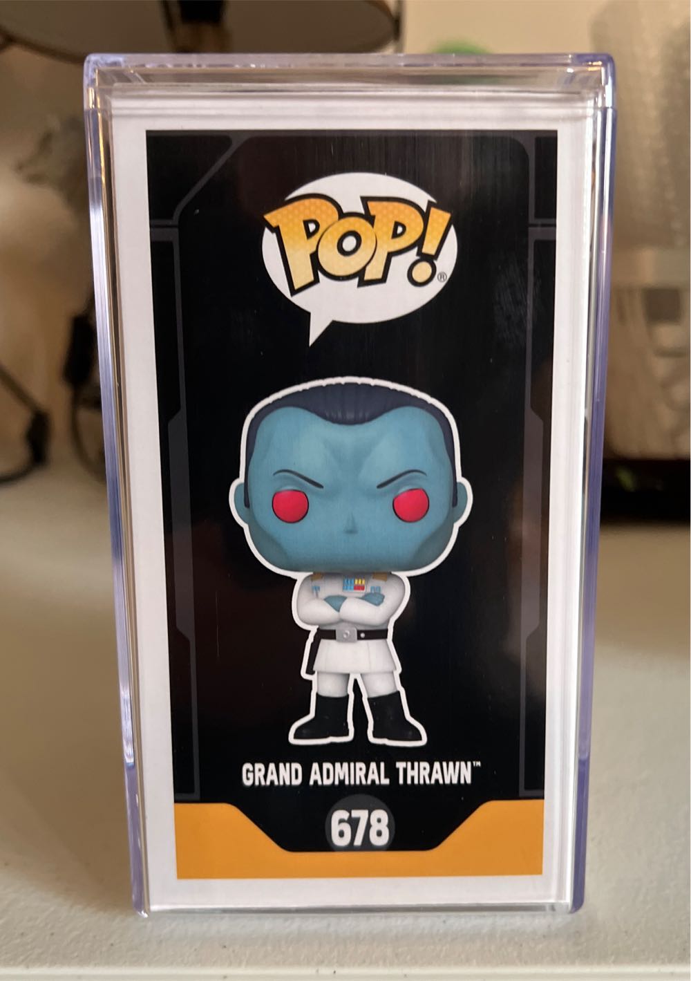 Star Wars - Rebels Grand Admiral Thrawn - Star Wars vinyl figure collectible [Barcode 889698744003] - Main Image 4