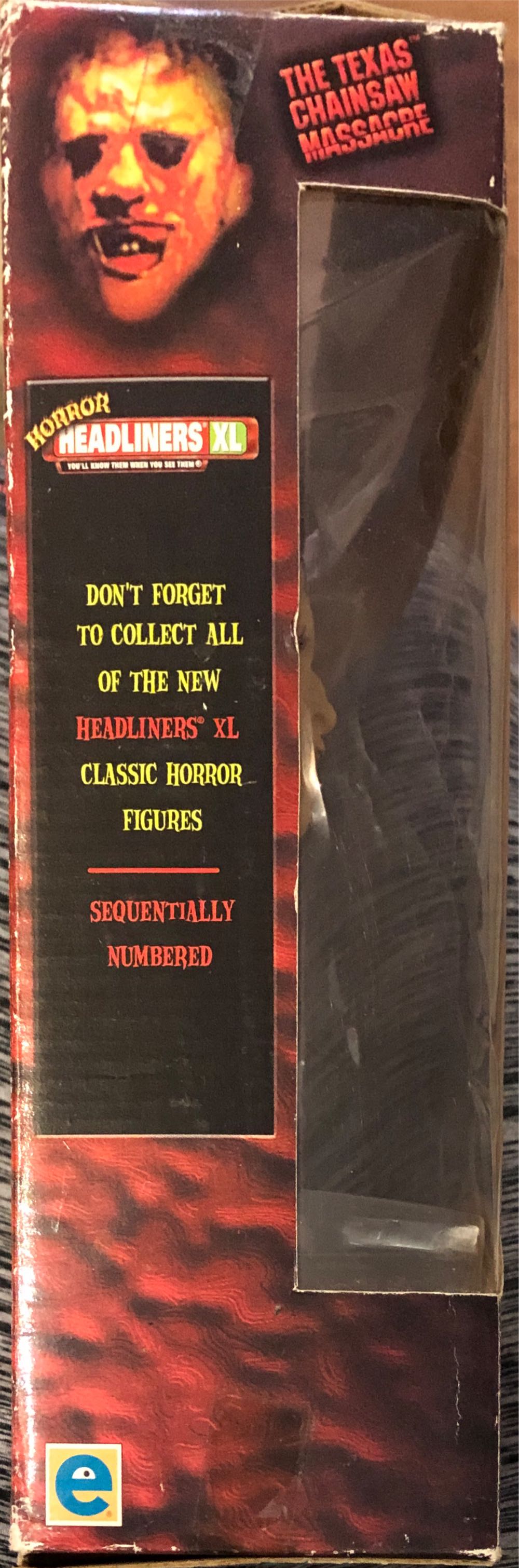 Jason Friday The 13th  vinyl figure collectible [Barcode 608326690037] - Main Image 3