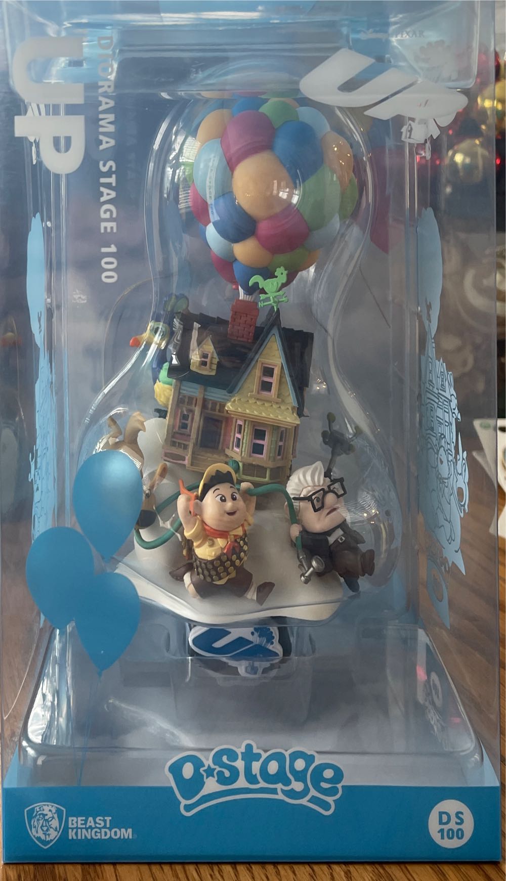 Disney’s Up Ds-100 D-stage Statue - Up vinyl figure collectible [Barcode 4710586079494] - Main Image 2