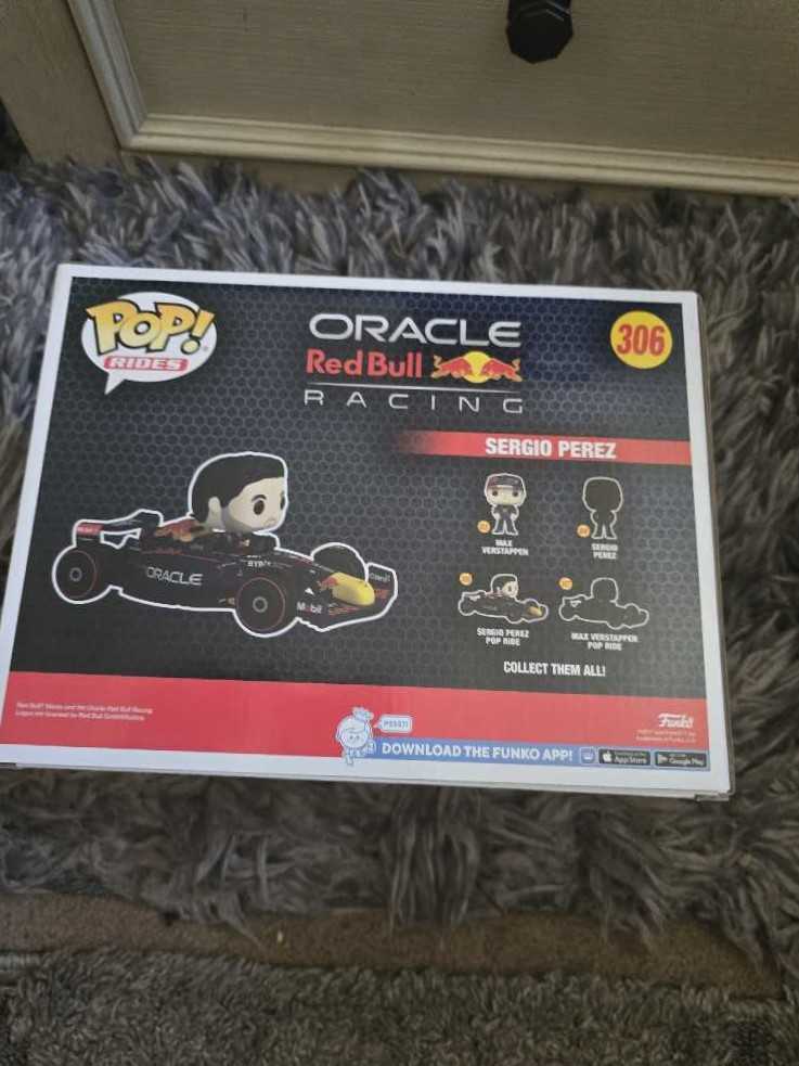 Formula 1 Funko Sergio Perez With Ride   vinyl figure collectible [Barcode 889698726184] - Main Image 2