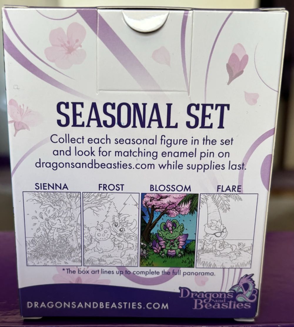 D&B Blossom (Spring) Seasonal Dragon  vinyl figure collectible [Barcode 810002711930] - Main Image 3