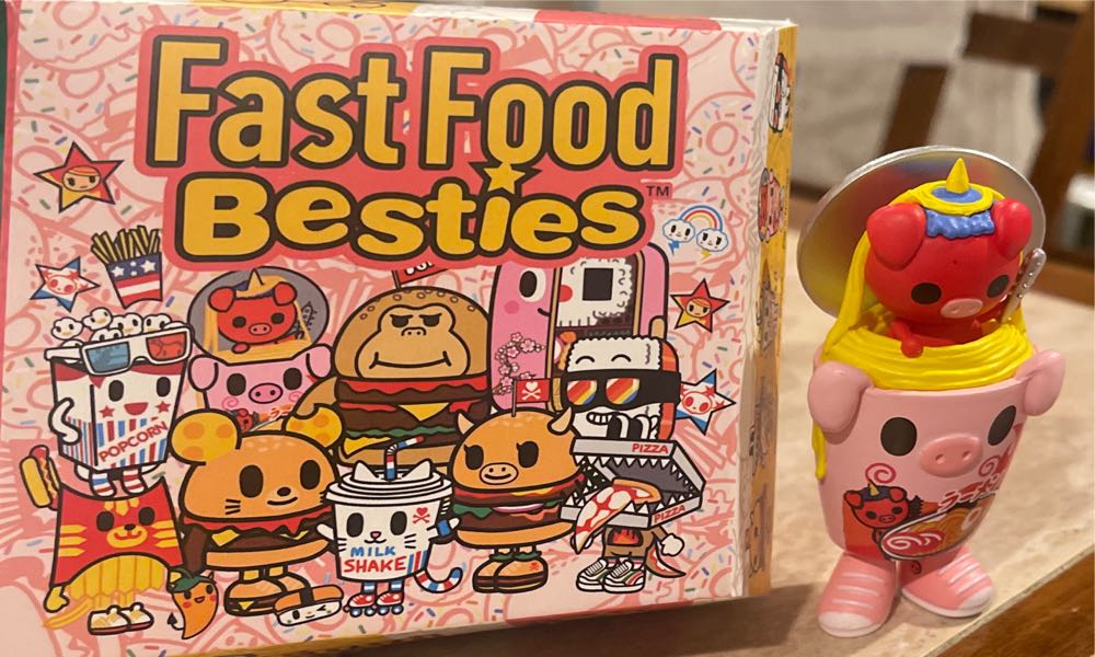 Tokidoki Fast Food Besties Series 1 Blind Box  vinyl figure collectible [Barcode 840080852089] - Main Image 3