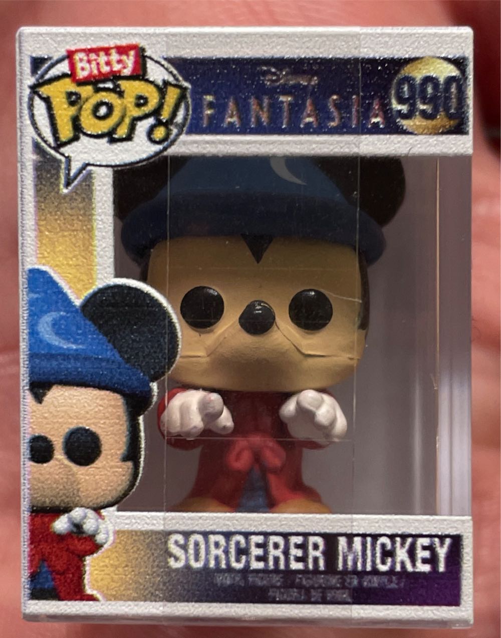 Mickey - Disney vinyl figure collectible [Barcode 889698763547] - Main Image 2