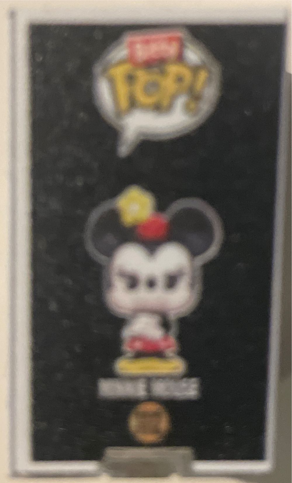 Mickey - Disney vinyl figure collectible [Barcode 889698763547] - Main Image 3