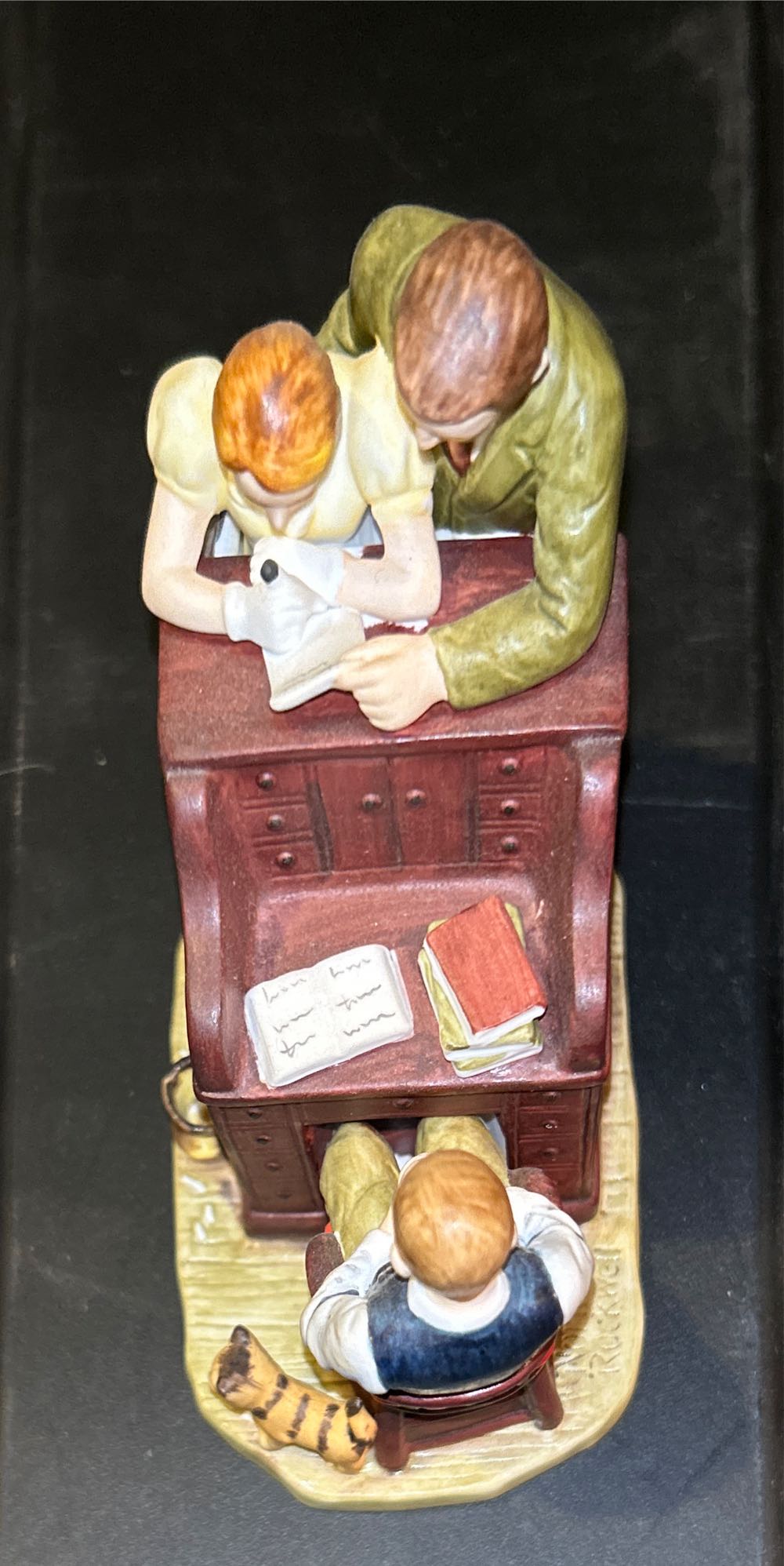 Marriage Liscense Norman Rockwell  vinyl figure collectible - Main Image 2