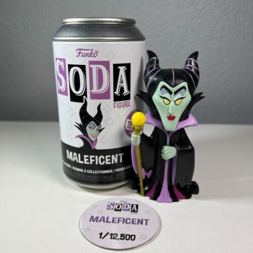 Maleficent Soda - Disney Villains vinyl figure collectible - Main Image 4