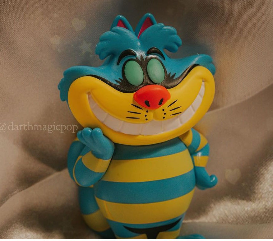 Cheshire Cat Soda  vinyl figure collectible - Main Image 2