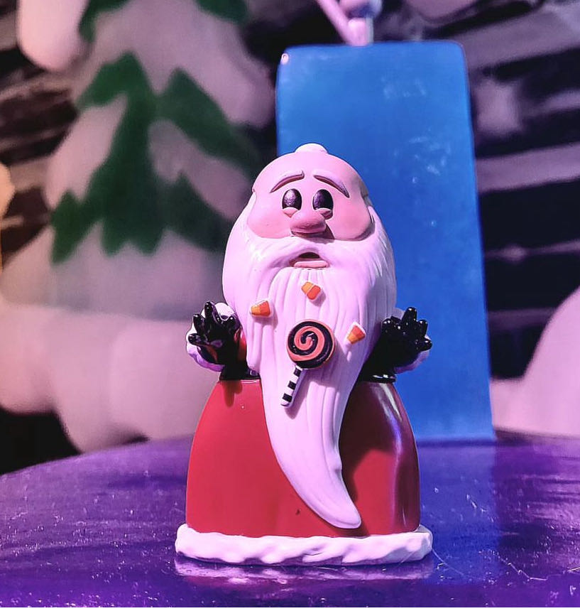 Sandy Claws Soda  vinyl figure collectible - Main Image 2