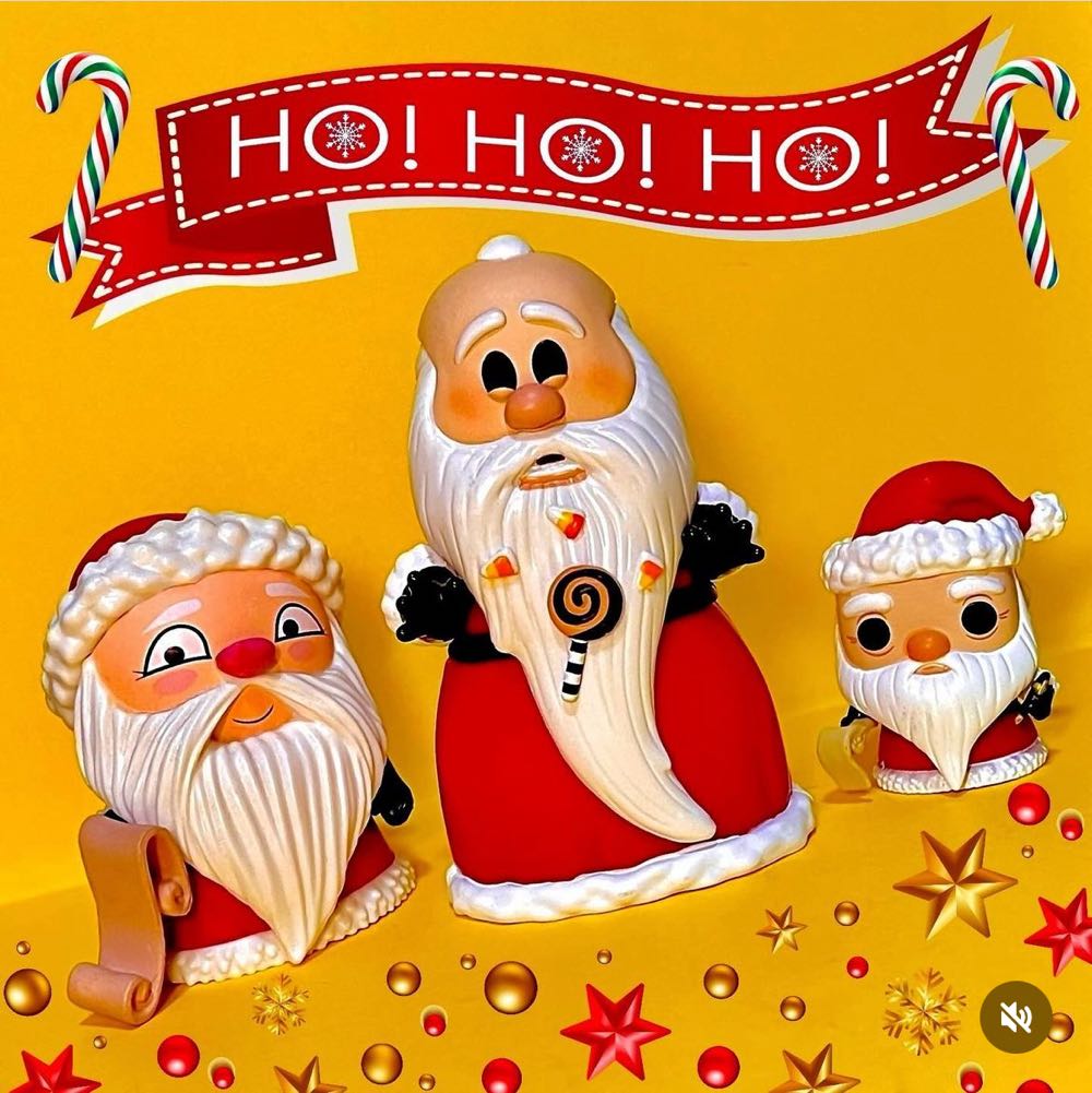 Sandy Claws Soda  vinyl figure collectible - Main Image 3