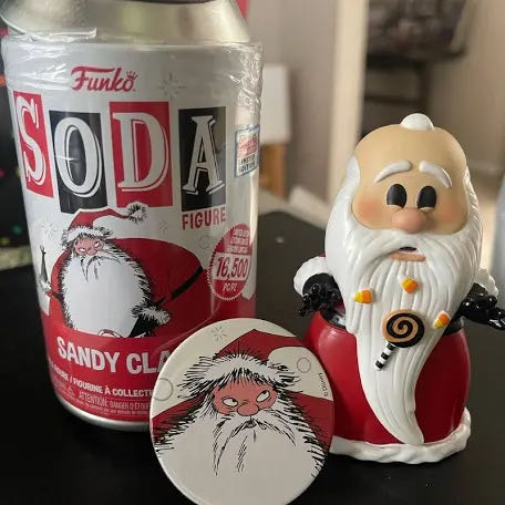 Sandy Claws Soda  vinyl figure collectible - Main Image 4