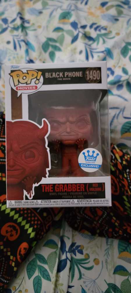 The Grabber (Red Molding)  vinyl figure collectible [Barcode 889698767477] - Main Image 2