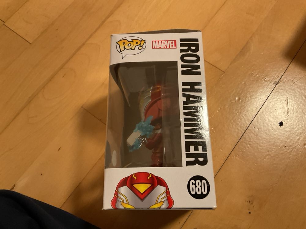 Iron Hamer - Marvel Universe vinyl figure collectible - Main Image 2