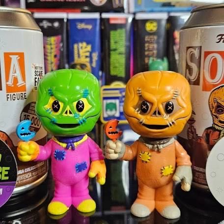 Sam Trick ‘R Treat Soda - Trick ’R Treat vinyl figure collectible - Main Image 4