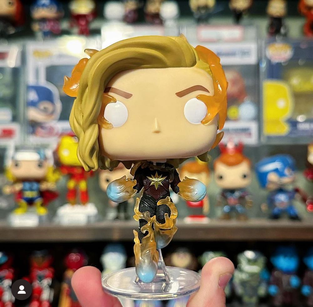 Captain Marvel 1265 Marvel Collector Corps - Marvel Universe vinyl figure collectible - Main Image 2