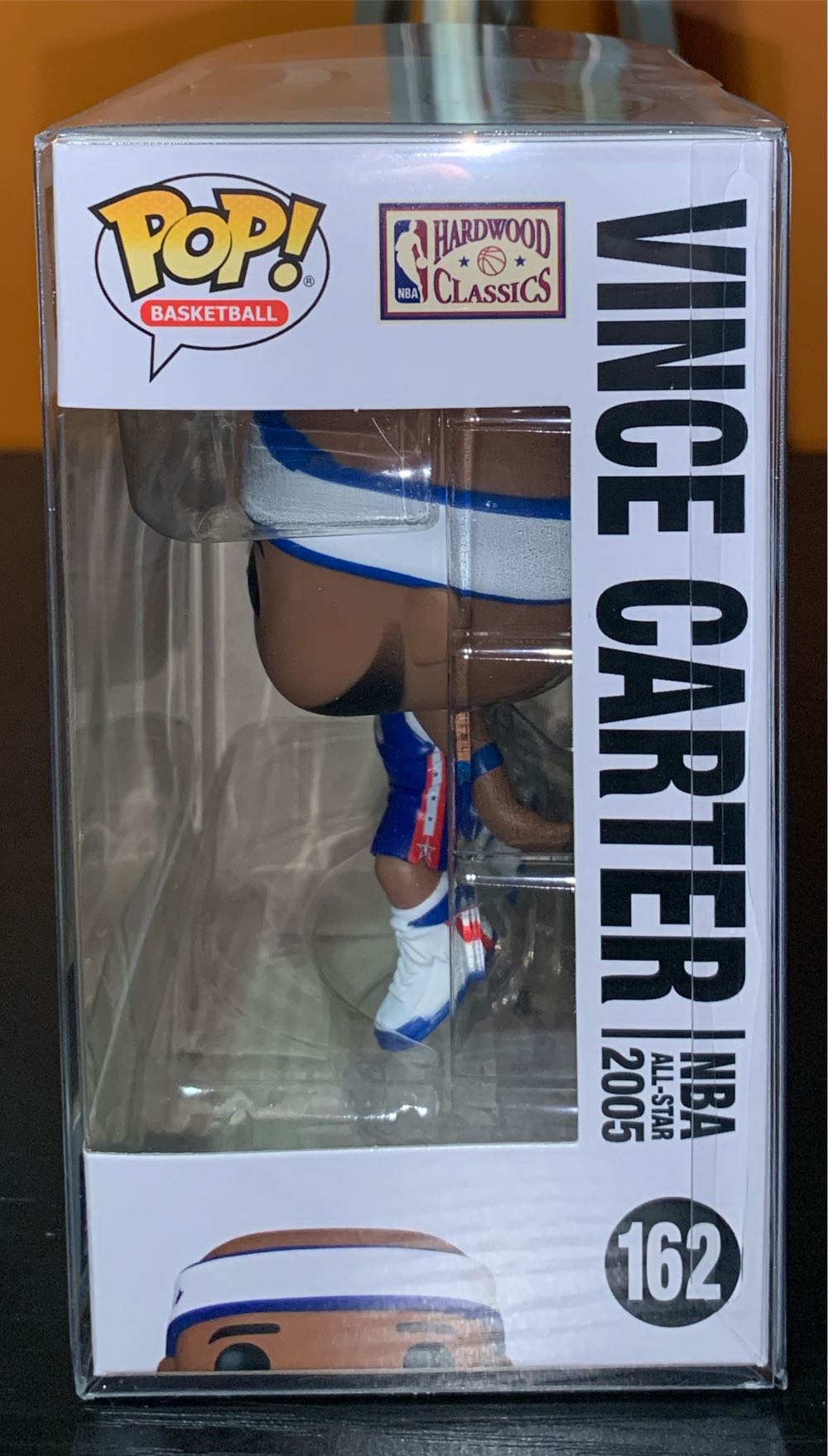 #162: Vince Carter (NBA All-Star 2005) - NBA vinyl figure collectible [Barcode 889698674928] - Main Image 2