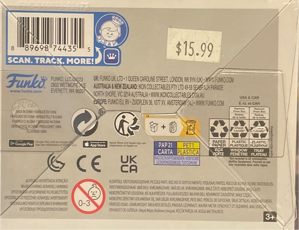 Ursula - The Little Mermaid vinyl figure collectible [Barcode 889698744355] - Main Image 4