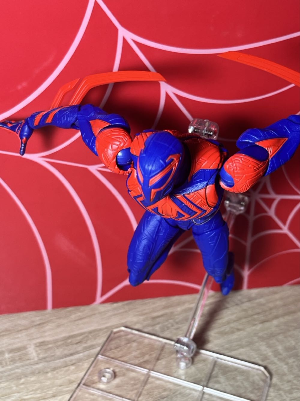Tamashii Nations Spider-man: Across The Spider-verse S.h. Figuarts Spider-man Action Figure - Spider-Man vinyl figure collectible [Barcode 4573102654984] - Main Image 3