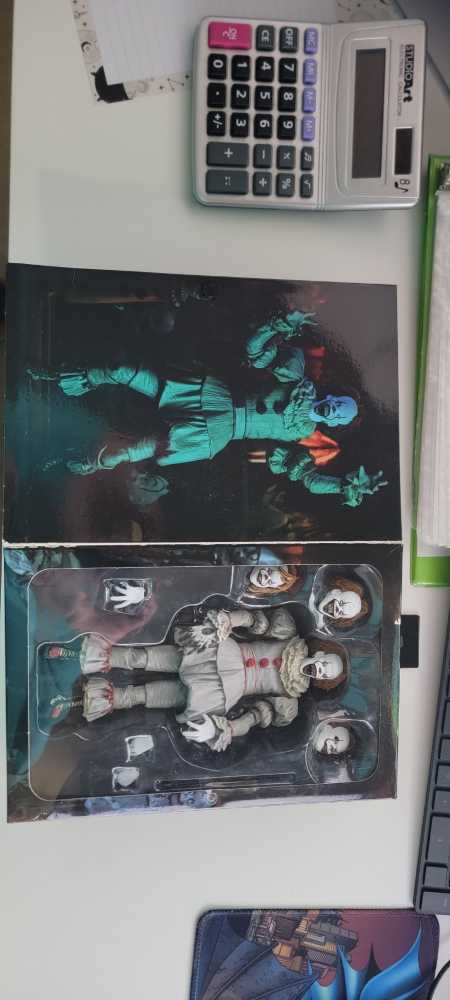 IT: Pennywise 2 - It vinyl figure collectible [Barcode 634482454671] - Main Image 3