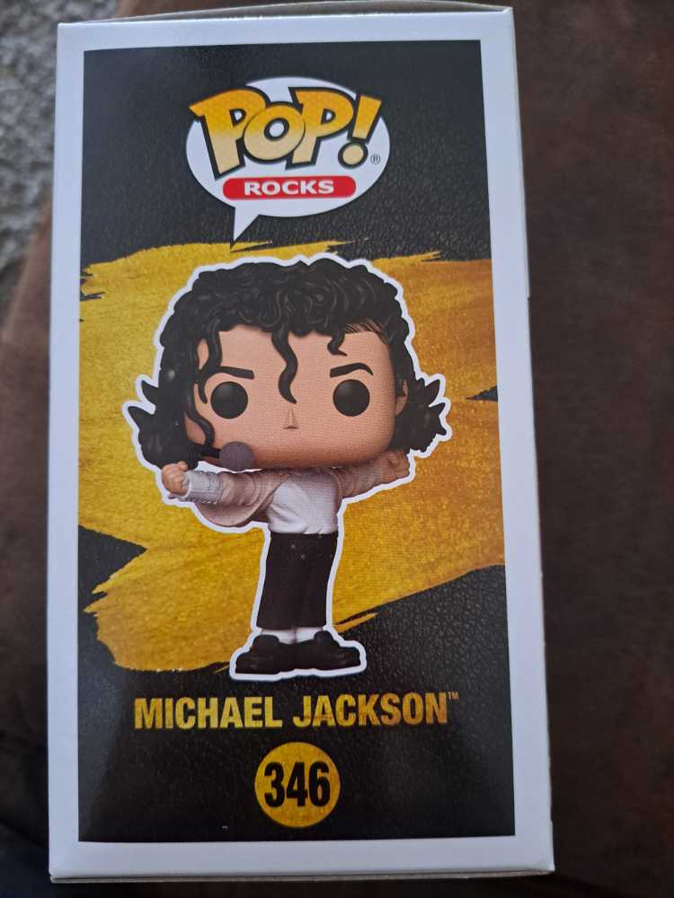 Michael Jackson 1993  Super Bowl - Musicians vinyl figure collectible [Barcode 889698674034] - Main Image 2