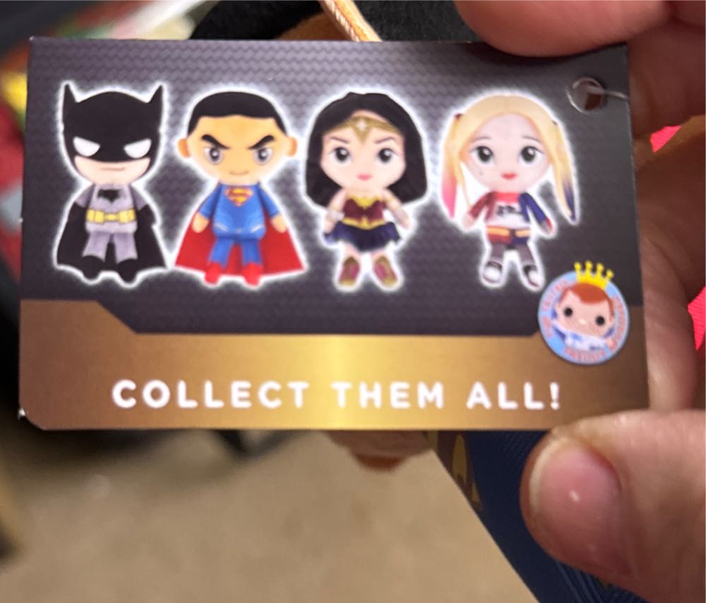 Funko DC Collectible Superman Hero Plushies - Funko vinyl figure collectible [Barcode 889698142892] - Main Image 3