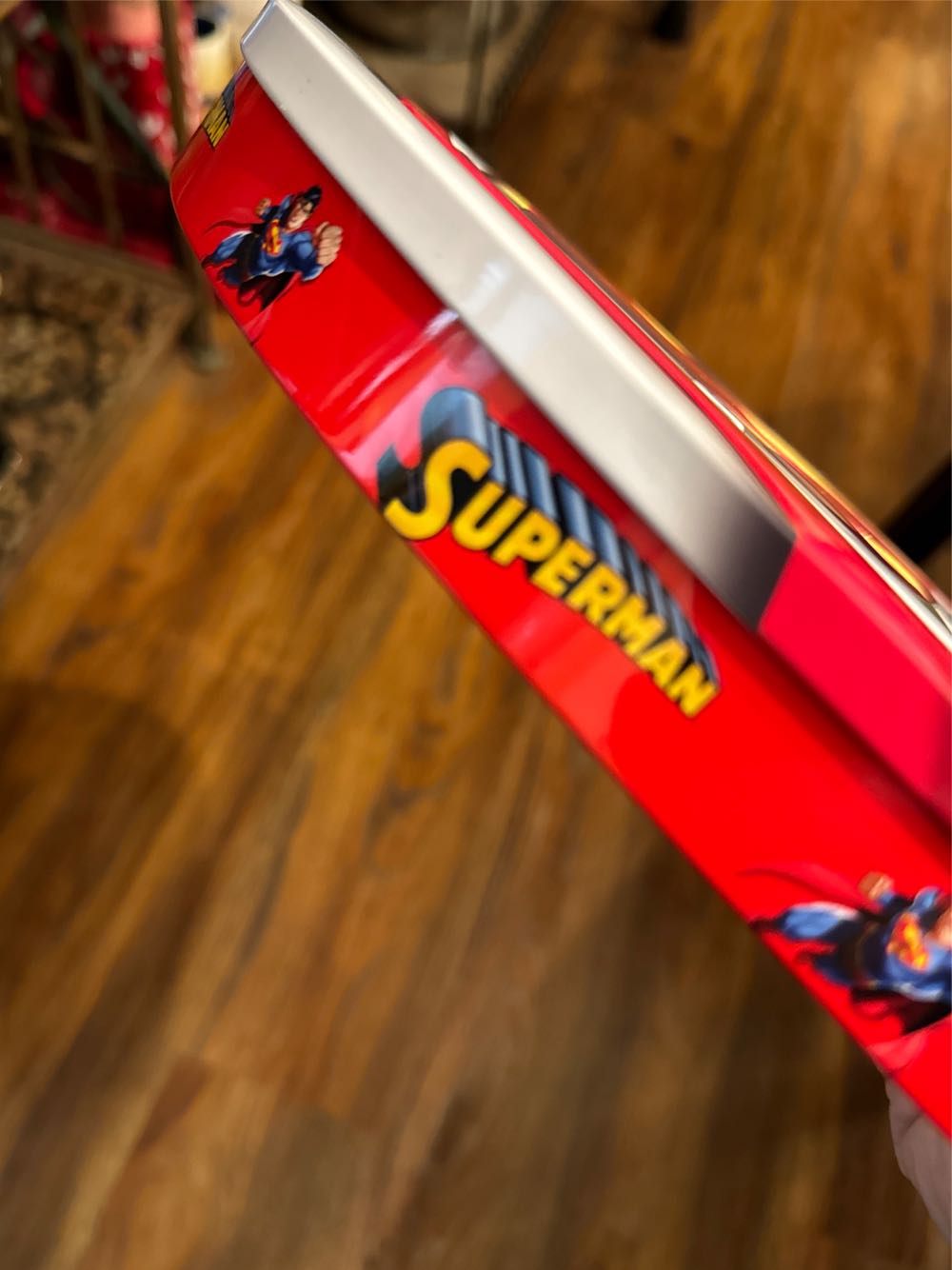 Candy Heart Shaped Tin Superman Chocolate  vinyl figure collectible [Barcode 768395505585] - Main Image 2